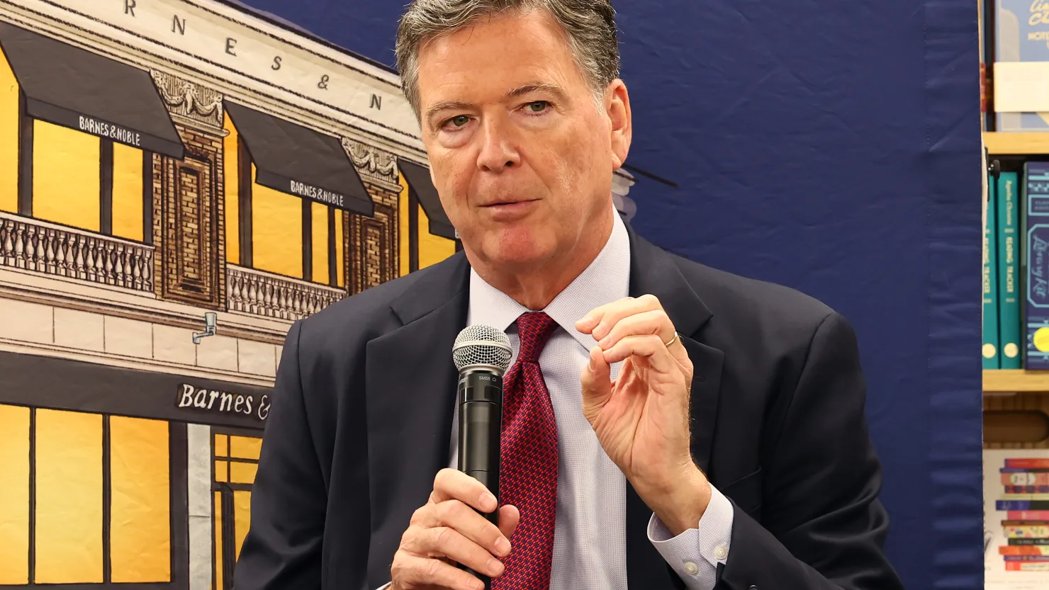 Politics Former Fbi Director Comey Expected To Be Indicted Soon In Virginia Federal Court - Beritaja